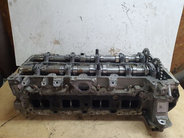 bontott MERCEDES-BENZ C-CLASS Hengerfej