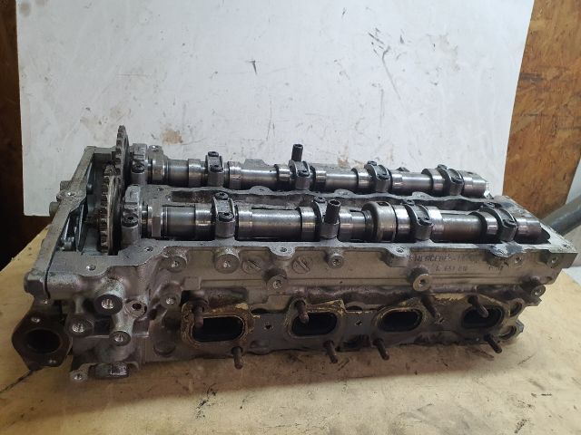 bontott MERCEDES-BENZ C-CLASS Hengerfej