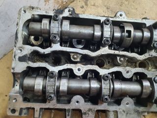 bontott MERCEDES-BENZ C-CLASS Hengerfej