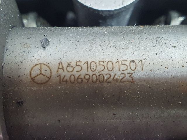 bontott MERCEDES-BENZ C-CLASS Hengerfej