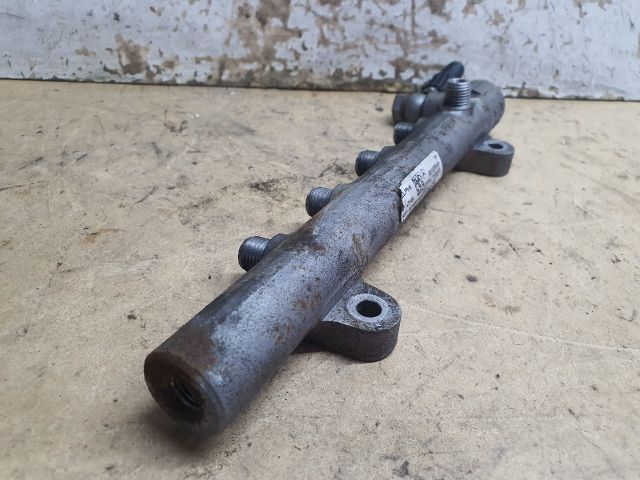 bontott MERCEDES-BENZ C-CLASS Közösnyomócső