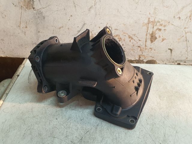 bontott MERCEDES-BENZ C-CLASS Légbeömlő Cső