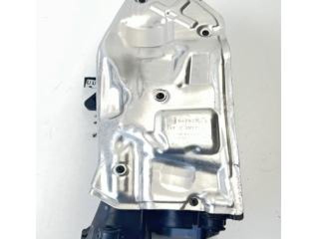 bontott MERCEDES-BENZ C-CLASS Légszűrő Ház