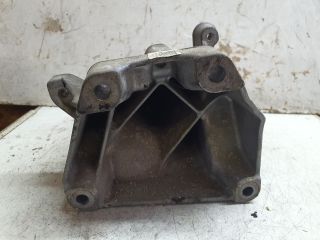 bontott MERCEDES-BENZ C-CLASS Motor Tartó Bak Bal