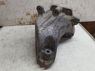 bontott MERCEDES-BENZ C-CLASS Motor Tartó Bak Bal