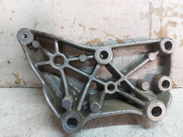 bontott MERCEDES-BENZ C-CLASS Motor Tartó Bak (Fém)