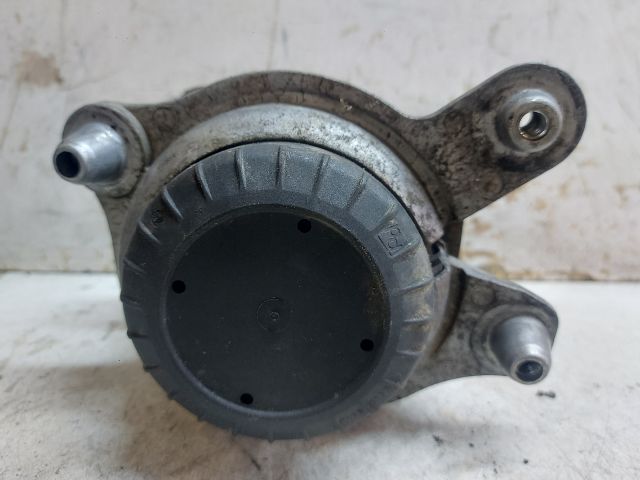 bontott MERCEDES-BENZ C-CLASS Motor Tartó Bak Jobb