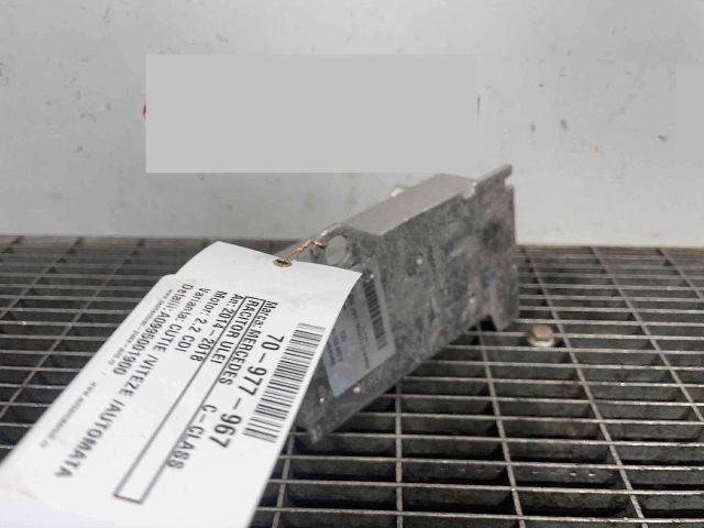 bontott MERCEDES-BENZ C-CLASS Olajhűtő