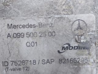 bontott MERCEDES-BENZ C-CLASS Olajhűtő