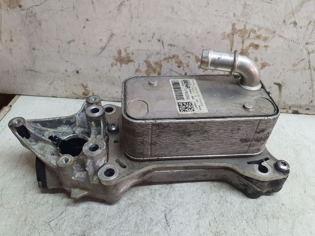 bontott MERCEDES-BENZ C-CLASS Olajhűtő