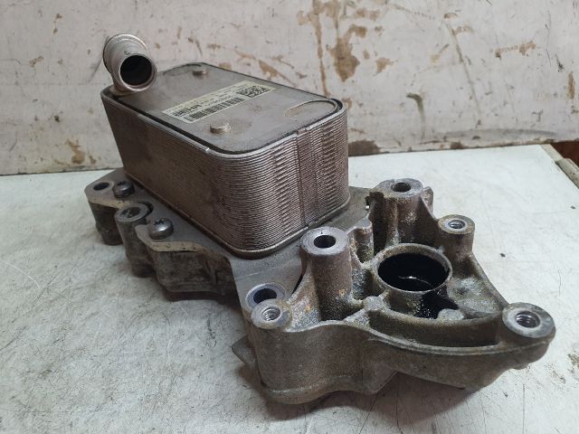 bontott MERCEDES-BENZ C-CLASS Olajhűtő