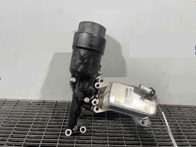 bontott MERCEDES-BENZ C-CLASS Olajszűrő Ház