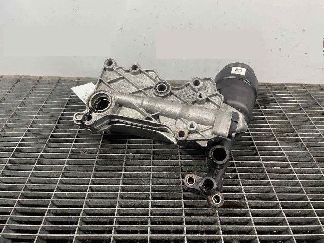 bontott MERCEDES-BENZ C-CLASS Olajszűrő Ház