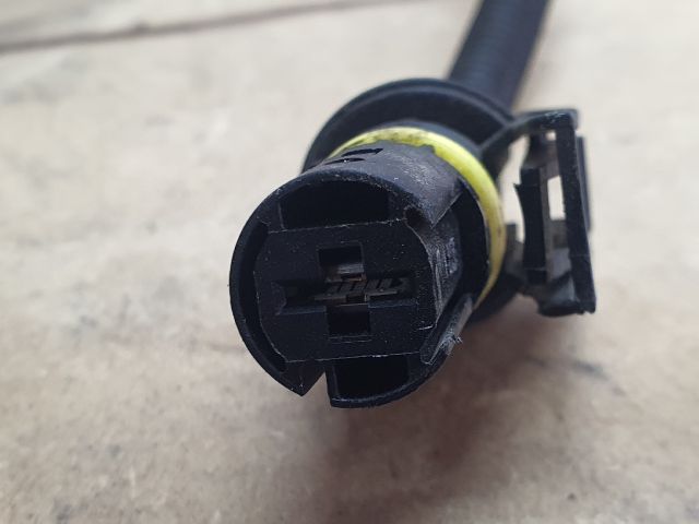 bontott MERCEDES-BENZ C-CLASS Önindító Kábelköteg