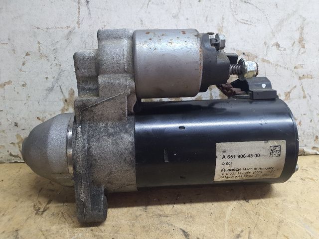 bontott MERCEDES-BENZ C-CLASS Önindító