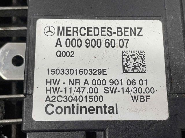 bontott MERCEDES-BENZ C-CLASS Üzemanyag Szivattyú Relé