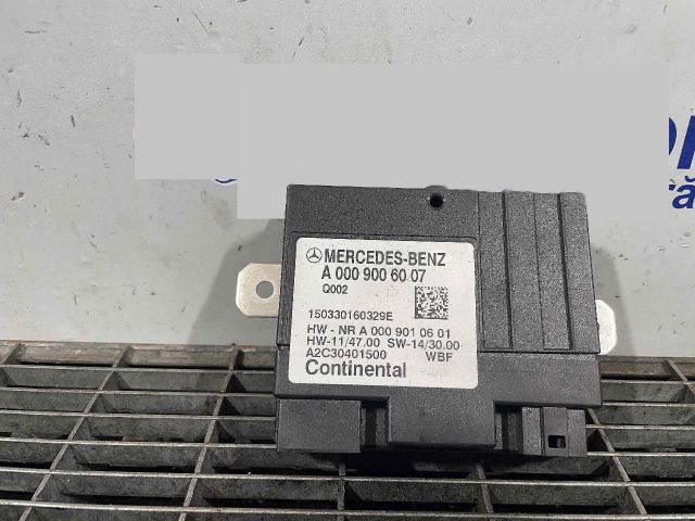 bontott MERCEDES-BENZ C-CLASS Üzemanyag Szivattyú Relé