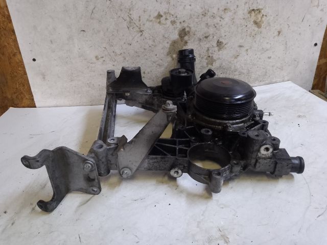 bontott MERCEDES-BENZ C-CLASS Vízpumpa