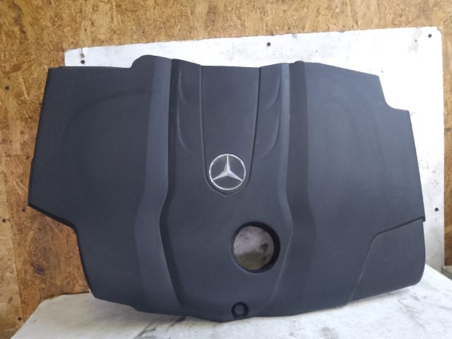 bontott MERCEDES-BENZ C-CLASS Felső Motorburkolat