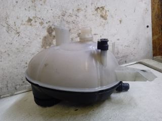 bontott MERCEDES-BENZ C-CLASS Kiegyenlítő Tartály