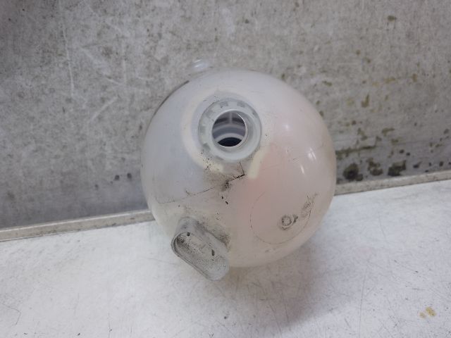 bontott MERCEDES-BENZ C-CLASS Kiegyenlítő Tartály