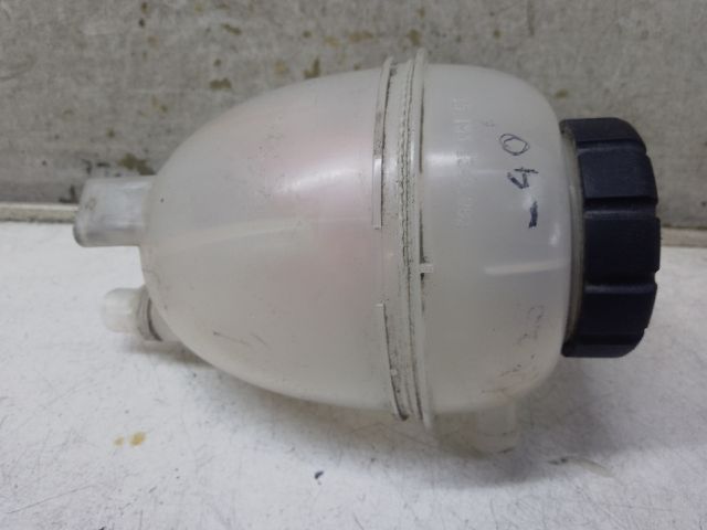 bontott MERCEDES-BENZ C-CLASS Kiegyenlítő Tartály