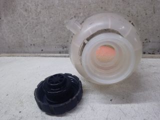 bontott MERCEDES-BENZ C-CLASS Kiegyenlítő Tartály