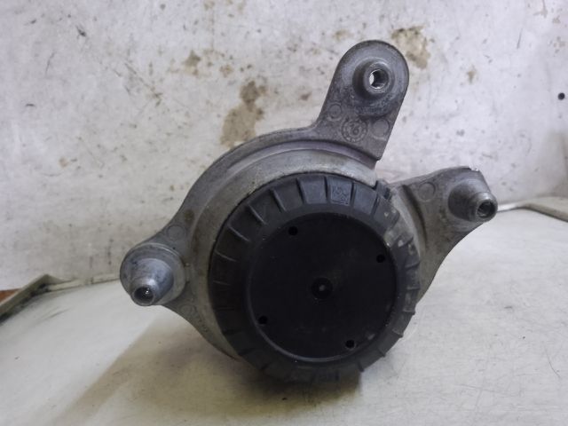 bontott MERCEDES-BENZ C-CLASS Motor Tartó Bak (Fém)