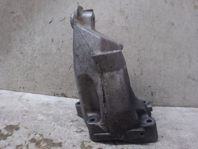 bontott MERCEDES-BENZ C-CLASS Motor Tartó Bak (Fém)