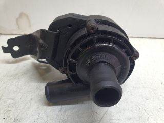 bontott MERCEDES-BENZ C-CLASS Vízpumpa