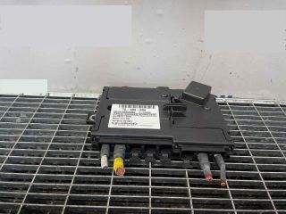 bontott MERCEDES-BENZ C-CLASS Biztosítéktábla Motortér