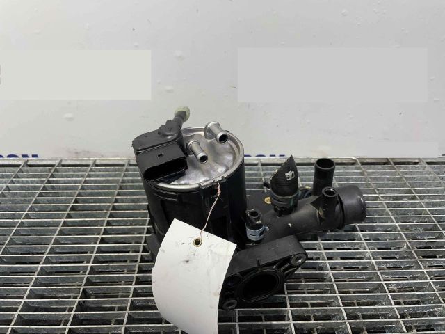 bontott MERCEDES-BENZ C-CLASS Gázolajszűrő Ház