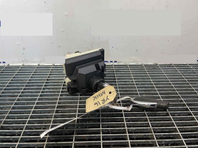 bontott MERCEDES-BENZ C-CLASS Gyújtáskapcsoló