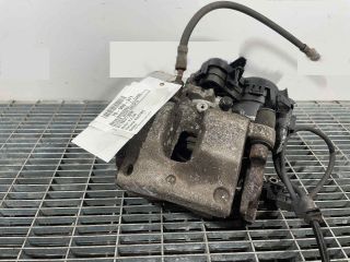 bontott MERCEDES-BENZ C-CLASS Jobb hátsó Féknyereg Munkahengerrel