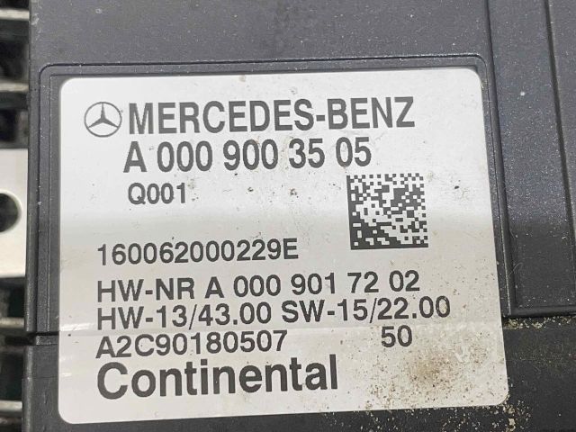 bontott MERCEDES-BENZ C-CLASS Üzemanyag Szivattyú Relé