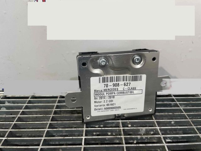bontott MERCEDES-BENZ C-CLASS Üzemanyag Szivattyú Relé