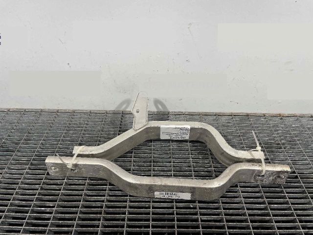 bontott MERCEDES-BENZ C-CLASS Alsó Összekötő