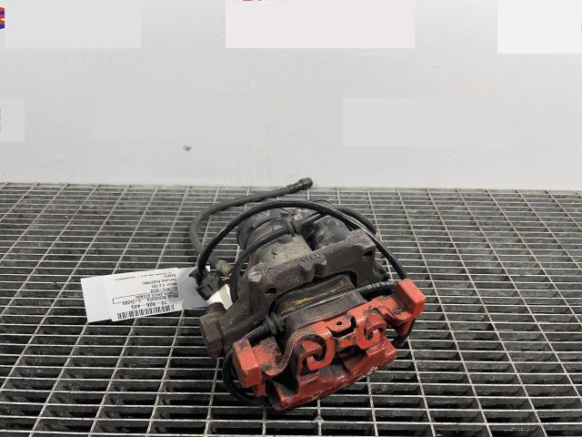 bontott MERCEDES-BENZ C-CLASS Bal hátsó Féknyereg Munkahengerrel