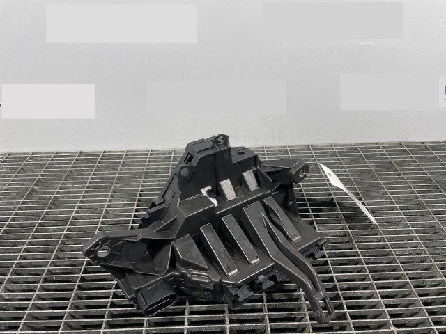 bontott MERCEDES-BENZ C-CLASS Biztosítéktábla Motortér