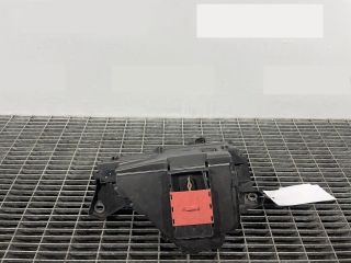 bontott MERCEDES-BENZ C-CLASS Biztosítéktábla Motortér