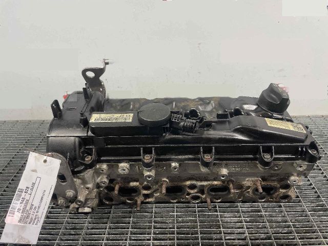 bontott MERCEDES-BENZ C-CLASS Hengerfej