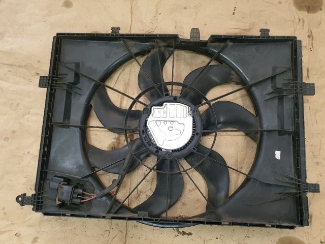 bontott MERCEDES-BENZ C-CLASS Hűtőventilátor