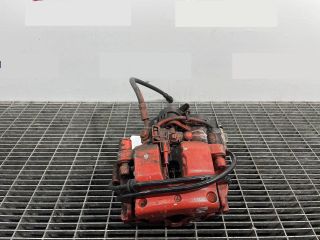 bontott MERCEDES-BENZ C-CLASS Jobb hátsó Féknyereg Munkahengerrel