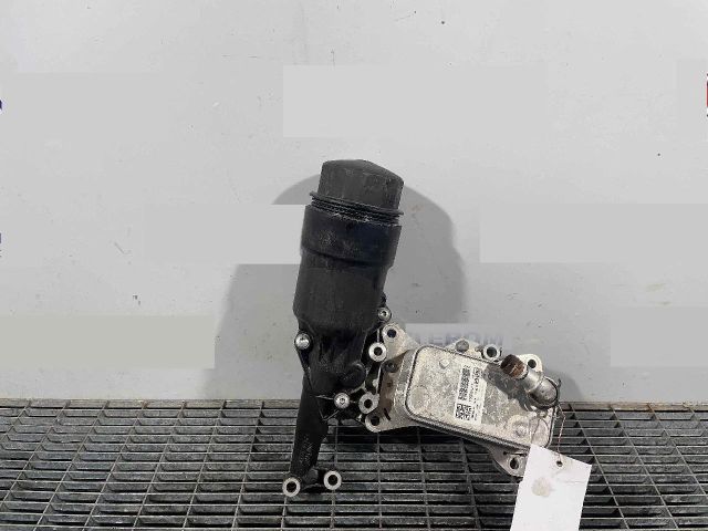 bontott MERCEDES-BENZ C-CLASS Olajszűrő Ház