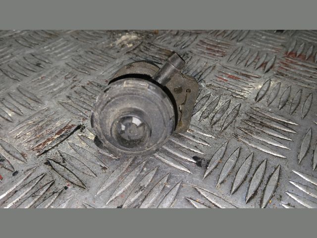 bontott MERCEDES-BENZ C-CLASS Turbó Vákum Szelep