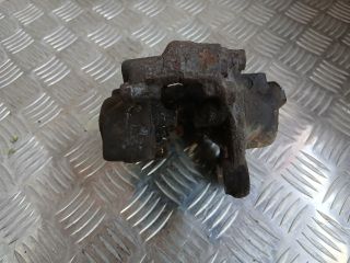 bontott MERCEDES-BENZ C-CLASS Bal hátsó Féknyereg Munkahengerrel