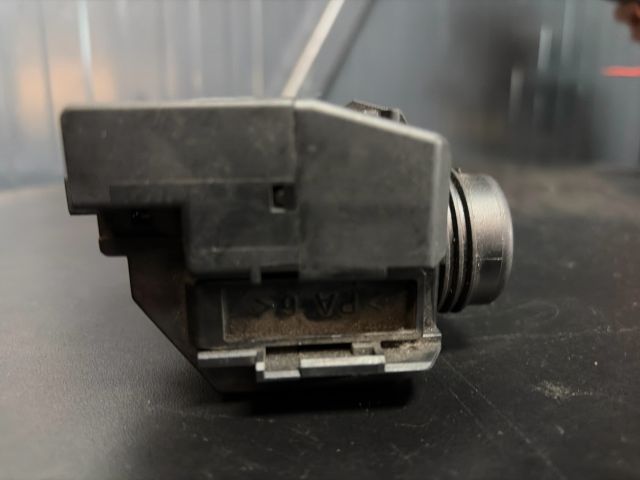 bontott MERCEDES-BENZ C-CLASS Gyújtáskapcsoló