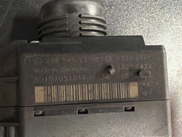 bontott MERCEDES-BENZ C-CLASS Gyújtáskapcsoló