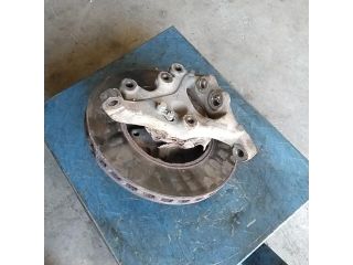 bontott MERCEDES-BENZ C-CLASS Jobb első Csonkállvány Kerékaggyal