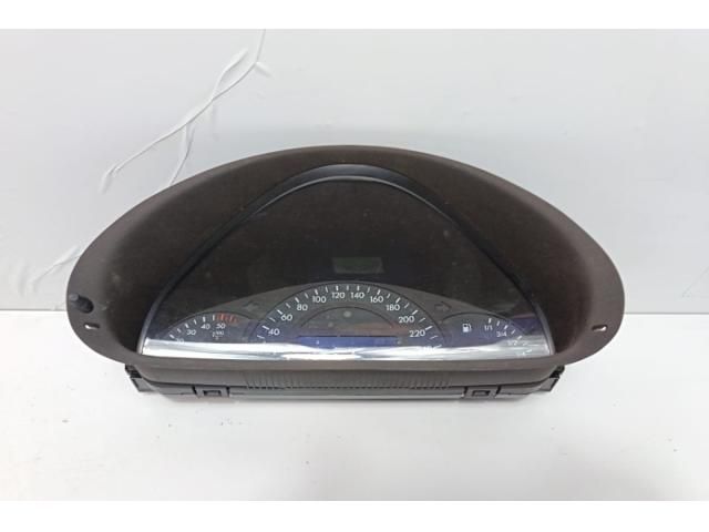 bontott MERCEDES-BENZ C-CLASS Kilométeróra